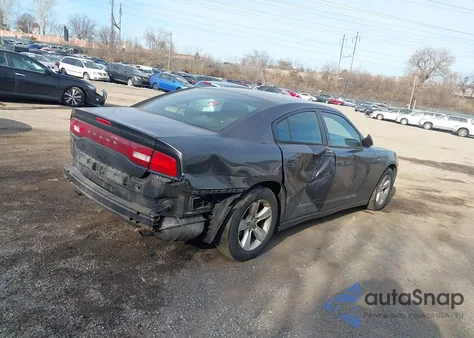 2013 Dodge Charger Se from USA, damaged, VIN 2C3CDXBG8DH689845